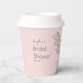 Papieren bekers voor een vrijgezellenfeest.