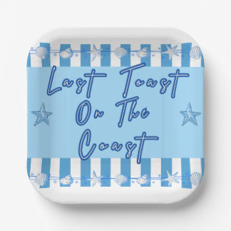 Papieren borden voor de laatste toast op de kust v papieren bordje