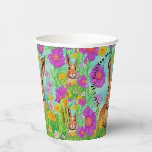 Papieren kopjes voor een haastige verjaardag, bewe papieren bekers (Rechts)