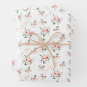 Papieren vellen met moederdag Roos ompakken (In situ)