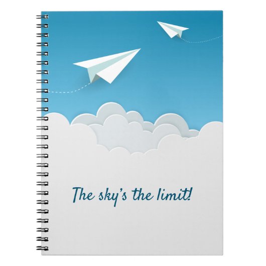 Papieren vliegtuigen boven de wolken notitieboek (Voorkant)