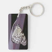 Papiermijt vlinder op paars sleutelhanger (achterkant)