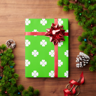 Papierverpakking met klaveraroma cadeaupapier
