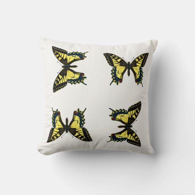 Papilio machaon - Old World Swallowtail Butterfly Kussen (Voorkant)