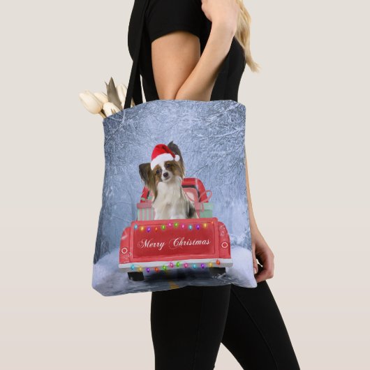 Papillon Dog in sneeuw, met kerstmis Tote Bag (Dichtbij)