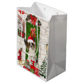Papillon Dog Kerstmis Medium Cadeauzakje (Achterkant Gekanteld)