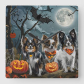 Papillon Halloween Spooky Vierkante Klok (Voorkant)