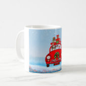 Papillon-hond in auto met kerstman koffiemok (Voorkant links)
