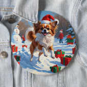Papillon hond loopt in de sneeuw met kerst Pet Ronde Button 6,0 Cm (In situ)