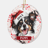 Papillon-hond met kerstmannenhoed Kerstbal aan de  Keramisch Ornament (Links)