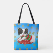 Papillon Puppy met groene en rode kerstjurk Tote Bag (Achterkant)