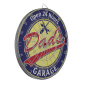Pap's Garage Dartbord (Voorkant Links)