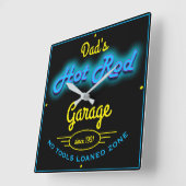 Pap's Hot Rod Garage Blue Yellow Faux Neon Effect Vierkante Klok (Hoek)