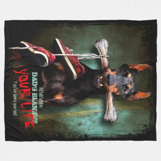 Pap's Stuff, Uw leven: Dobermann & Bone - Funny Fleece Deken (Voorkant (Horizontaal))