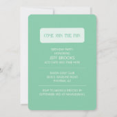 Par-T-shirt Time Golf Thema Verjaardagsuitnodiging Kaart (Achterkant)