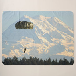 PARACHUTIST IN DE BERGEN SHERPA DEKEN