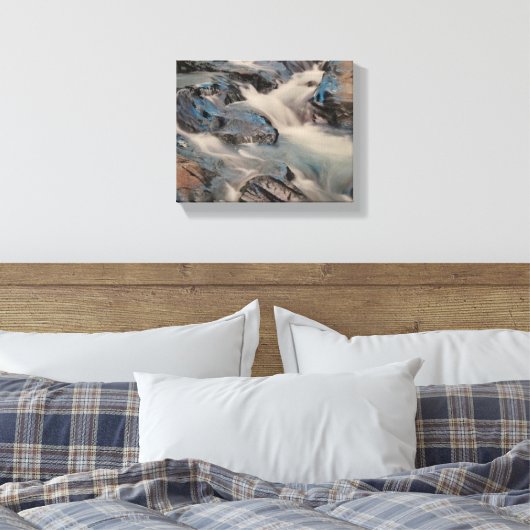 Paradise River on a Stretched Canvas Print (Insitu (Slaapkamer))