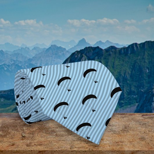 Paraglider - omhoog in het Blauw subtiel gestreept Stropdas