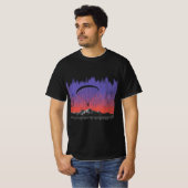 Paragliding Paragliding Pilot Flying Mountains Mou T-shirt (Voorkant volledig)