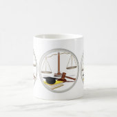 Paralegale Mok (Center)