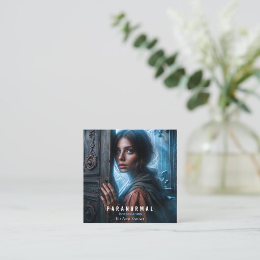 Paranormaal onderzoeker die het spookt vierkante visitekaartje (Staand voorkant)