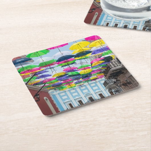 Paraplu's boven San Juan Streets en Mansion Kartonnen Onderzetters (Schuin)