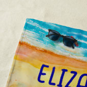 Paraplu's in de zand strandlaken (In situ)