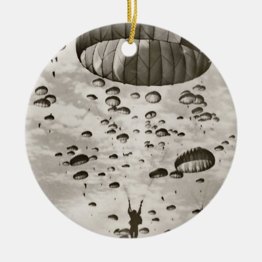  paratrooper in de Sky Keramisch Ornament (Voorkant)