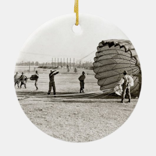 Paratrooper Landing Keramisch Ornament (Achterkant)
