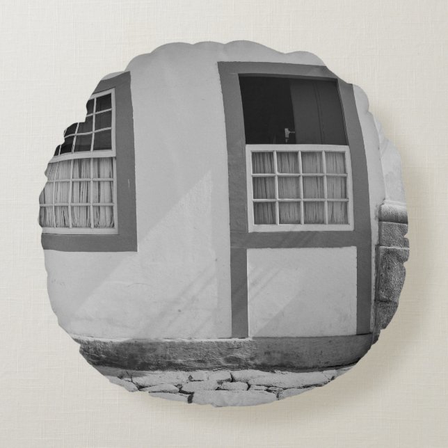 PARATY - THE HISTORY OF BRAZIL ROND KUSSEN (Voorkant)