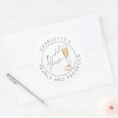 Parels en Prosecco Modern script Vrijgezellenfeest Ronde Sticker (Envelop)