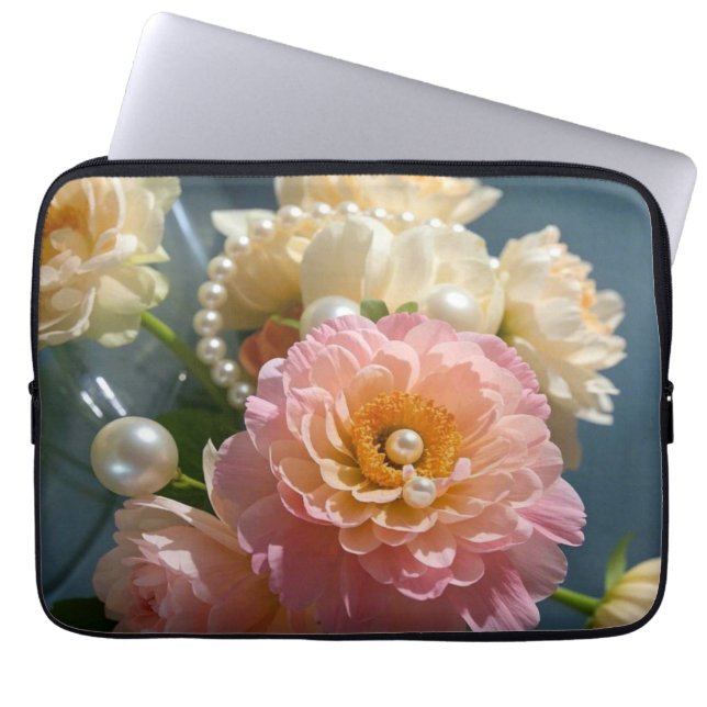 Parels met roze bloemen laptop sleeve (Voorkant)