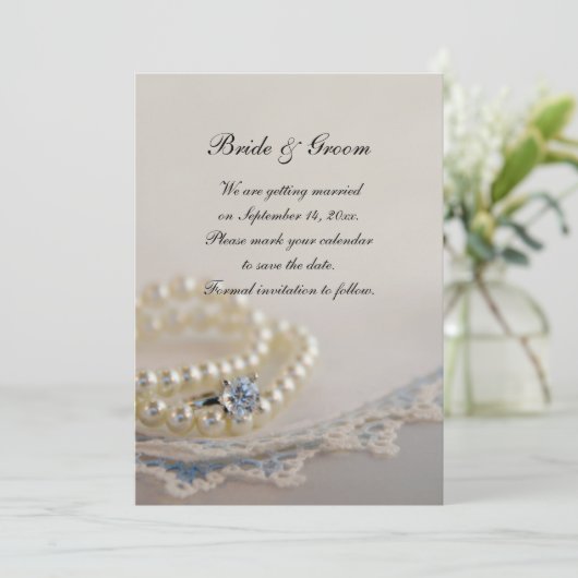 Parels, Ring en Blue Lace Wedding Save the Date Kaart (Staand voorkant)