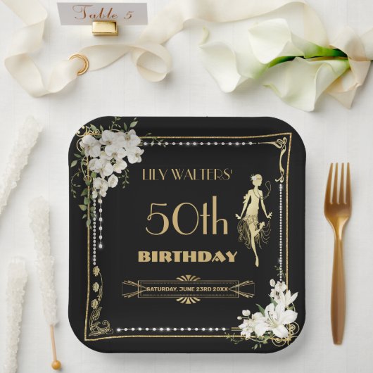 Parels Witte Bloemen Art Deco Gatsby 20s Verjaarda Papieren Bordje (Huwelijk)