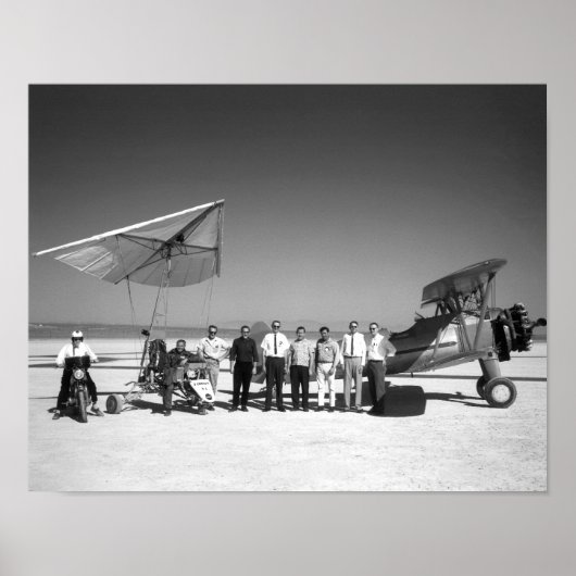 Paresev 1-A en sleepvliegtuig met bemanning en pil Poster (Voorkant)