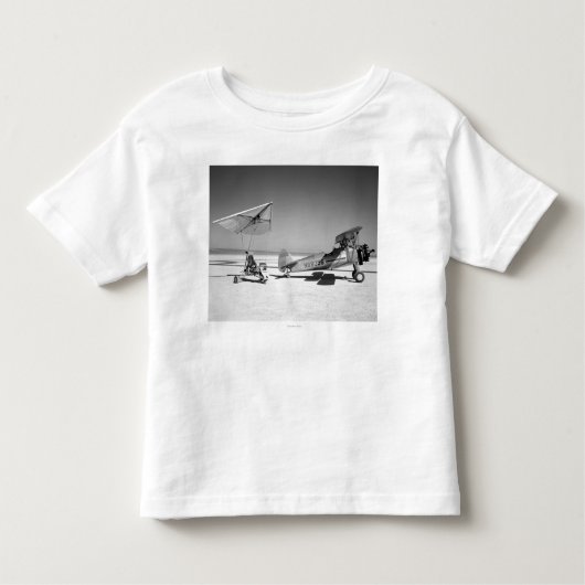 Paresev 1-A op Lakebed met sleepvliegtuig Kinder Shirts (Voorkant)