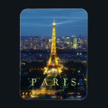 Parijs bij nacht - Eiffeltoren magneet<br><div class="desc">Flexibele vinylmagneet met luchtfotografie 's nachts met een panoramisch uitzicht van de Parijse skyline met de Eiffeltoren en stadslichten.</div>