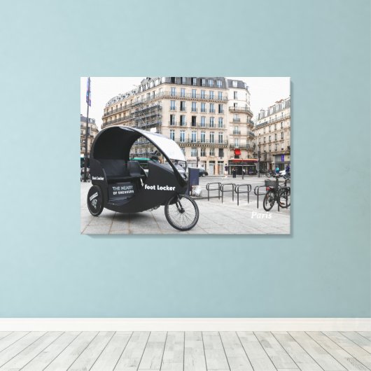 Parijs. Frankrijk. Canvas Afdruk (Insitu (Houten vloer))