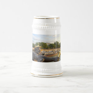 Parijs. Frankrijk. Pont Alexandre3 Bierpul