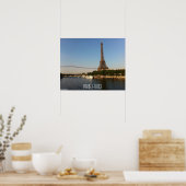 Parijs, Frankrijk - Skywriters vliegen door de Eif Poster (Keuken)