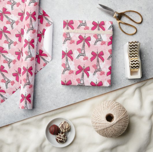 Parijs Met Een Strik Cadeaupapier (Crafts)