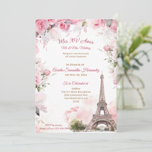 Parijse Thema Roze Quinceañera Uitnodiging Bloemen (Staand voorkant)