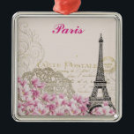 Paris Eiffel Tower France  roze bloemen Metalen Ornament<br><div class="desc">Breng dit jaar uw kerstboom in het kort met deze prachtige sierbloem met een  tekening van de Eiffeltoren in Parijs met roze bloemen. De doopvont en de kleur van de tekst kunnen worden veranderd om uw voorkeur te passen.</div>