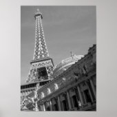 Paris Hotel in Las Vegas (B&W) Poster (Voorkant)