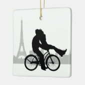 Paris Skyline Eiffel Tower Couple Love Kerstmis Keramisch Ornament (Links)