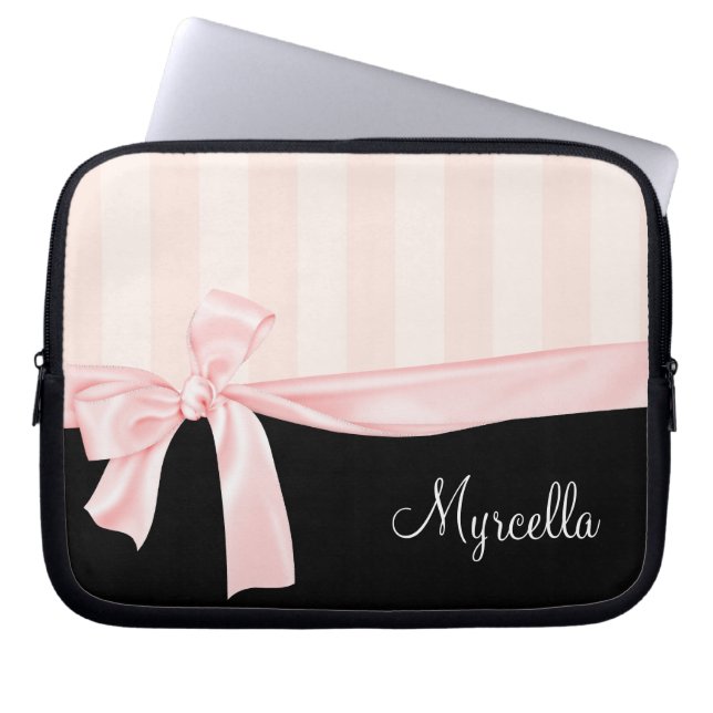 Parisian Girly Pink Stripes & Light Pink Bow Laptop Sleeve (Voorkant)