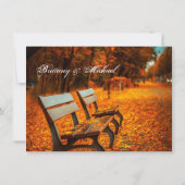 Park Bench Fall Leaves Wedding Invitations Kaart (Achterkant)