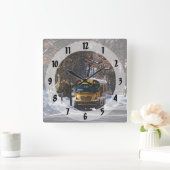 Parked School Bus in Winter Vierkante Klok (Huis)