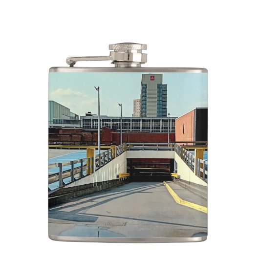 parkeergarage van Sheffield Heupfles (Voorkant)