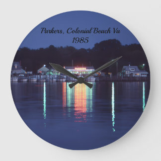 Parker's, Colonial Beach Virginia,  Grote Klok